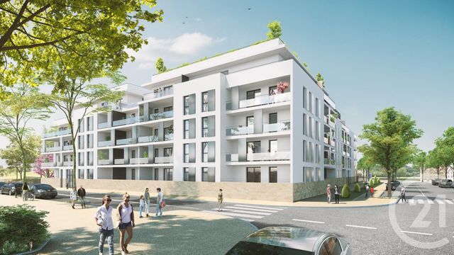 Afficher la photo en grand Appartement F4 à vendre - 4 pièces - 116.67 m2 - BOURGOIN JALLIEU - 38 - RHONE-ALPES - Century 21 Immobilier Batigimm