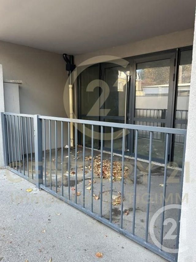 commerce à vendre - 136.0 m2 - BOURGOIN JALLIEU - 38 - RHONE-ALPES - Century 21 Immobilier Batigimm
