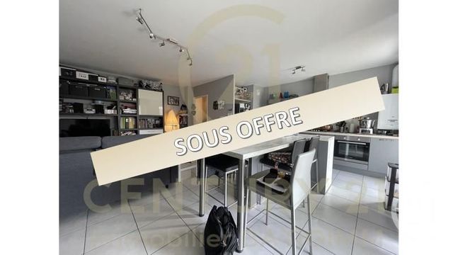 Appartement T3 à vendre - 3 pièces - 66.0 m2 - BOURGOIN JALLIEU - 38 - RHONE-ALPES - Century 21 Immobilier Batigimm