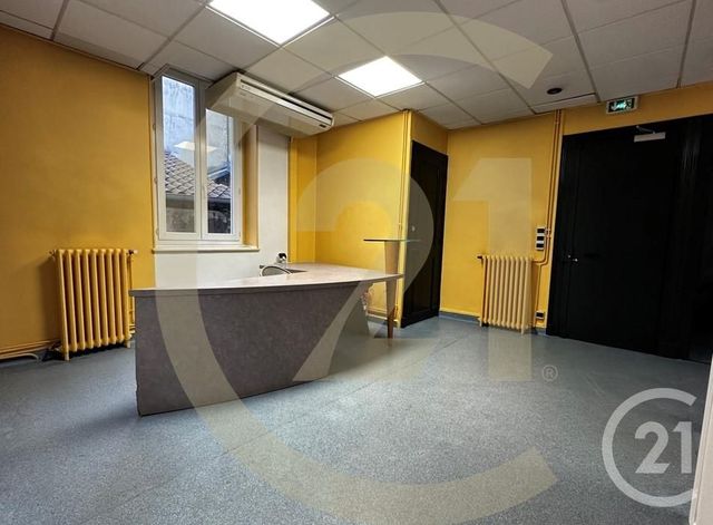 commerce à louer - 124.0 m2 - BOURGOIN JALLIEU - 38 - RHONE-ALPES - Century 21 Immobilier Batigimm