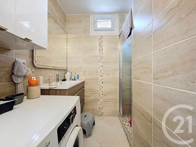 Appartement à vendre - 4 pièces - 67.88 m2 - BOURGOIN JALLIEU - 38 - RHONE-ALPES - Century 21 Immobilier Batigimm