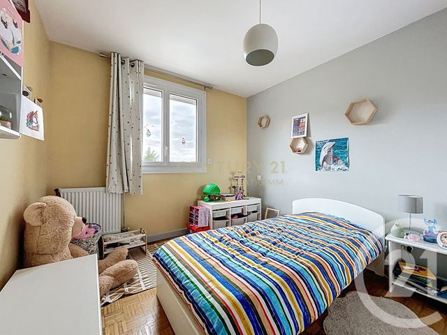 Appartement à vendre - 4 pièces - 67.88 m2 - BOURGOIN JALLIEU - 38 - RHONE-ALPES - Century 21 Immobilier Batigimm