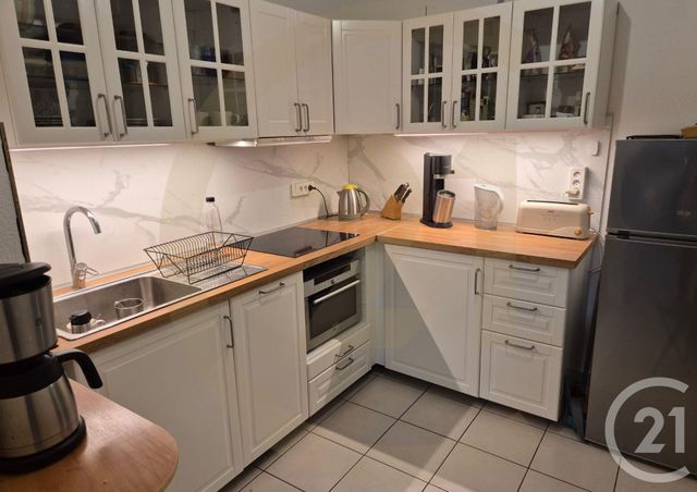 Afficher la photo en grand Appartement T3 à vendre - 4 pièces - 63.34 m2 - L ISLE D ABEAU - 38 - RHONE-ALPES - Century 21 Immobilier Batigimm