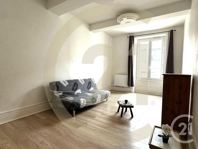 Appartement T3 à louer - 3 pièces - 58.6 m2 - BOURGOIN JALLIEU - 38 - RHONE-ALPES - Century 21 Immobilier Batigimm