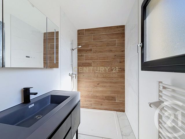 maison à vendre - 5 pièces - 136.9 m2 - BOURGOIN JALLIEU - 38 - RHONE-ALPES - Century 21 Immobilier Batigimm