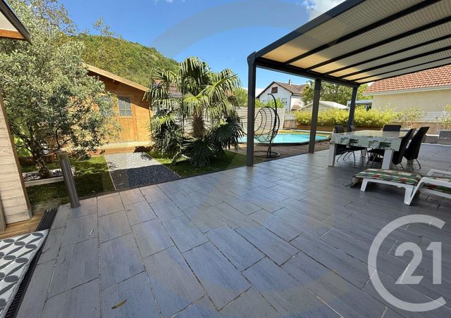 maison à vendre - 5 pièces - 115.09 m2 - ST SAVIN - 38 - RHONE-ALPES - Century 21 Immobilier Batigimm