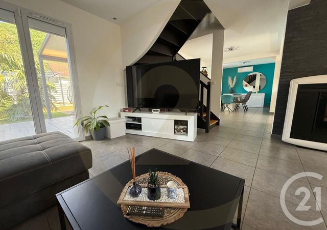 maison à vendre - 5 pièces - 115.09 m2 - ST SAVIN - 38 - RHONE-ALPES - Century 21 Immobilier Batigimm