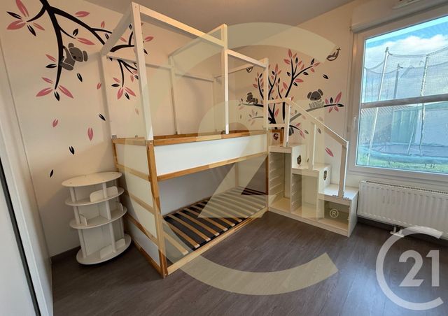 Appartement T3 à louer - 3 pièces - 65.68 m2 - L ISLE D ABEAU - 38 - RHONE-ALPES - Century 21 Immobilier Batigimm