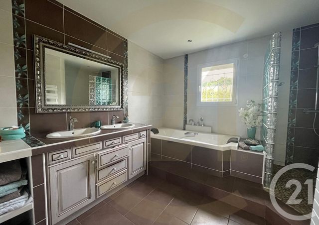 Afficher la photo en grand maison à vendre - 8 pièces - 230.0 m2 - CHEZENEUVE - 38 - RHONE-ALPES - Century 21 Immobilier Batigimm