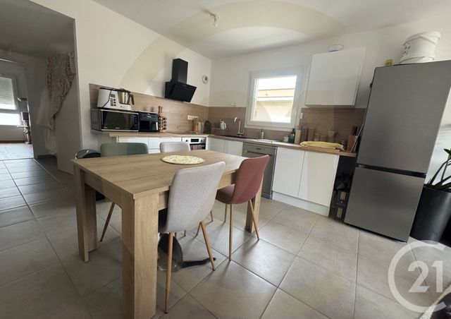 Appartement T3 à louer - 3 pièces - 79.54 m2 - BOURGOIN JALLIEU - 38 - RHONE-ALPES - Century 21 Immobilier Batigimm