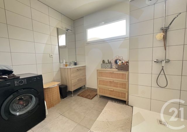 Appartement T3 à louer - 3 pièces - 79.54 m2 - BOURGOIN JALLIEU - 38 - RHONE-ALPES - Century 21 Immobilier Batigimm