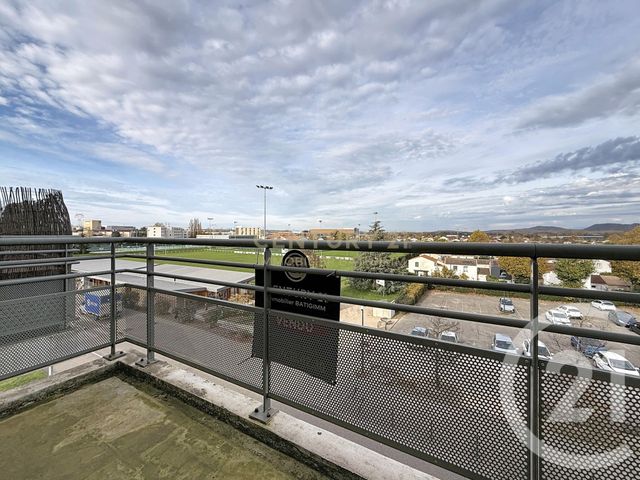 Appartement T3 à vendre - 3 pièces - 58.84 m2 - LA VERPILLIERE - 38 - RHONE-ALPES - Century 21 Immobilier Batigimm