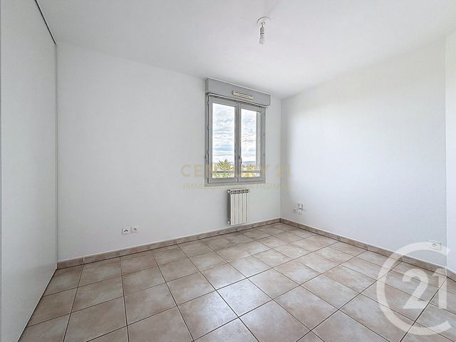 Appartement T3 à vendre - 3 pièces - 58.84 m2 - LA VERPILLIERE - 38 - RHONE-ALPES - Century 21 Immobilier Batigimm