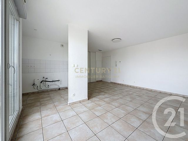 Appartement T3 à vendre - 3 pièces - 58.84 m2 - LA VERPILLIERE - 38 - RHONE-ALPES - Century 21 Immobilier Batigimm