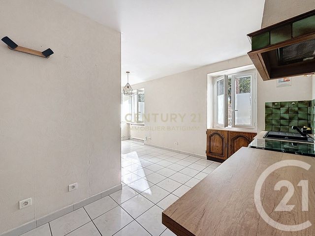 maison à vendre - 6 pièces - 193.0 m2 - BOURGOIN JALLIEU - 38 - RHONE-ALPES - Century 21 Immobilier Batigimm