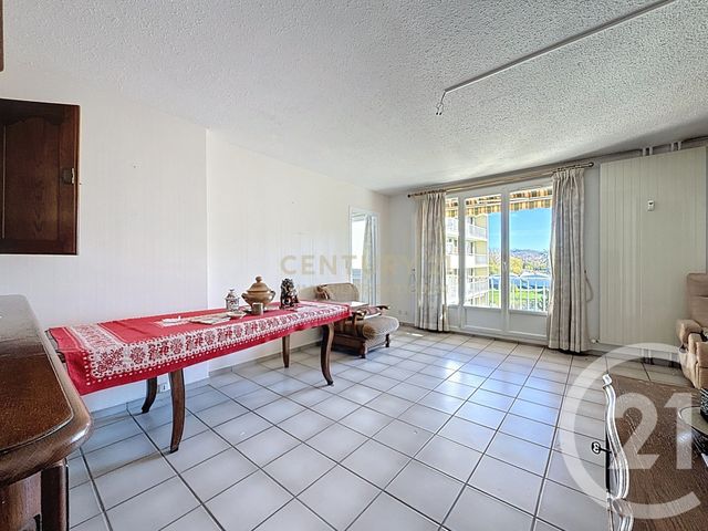 Appartement à vendre - 4 pièces - 103.86 m2 - BOURGOIN JALLIEU - 38 - RHONE-ALPES - Century 21 Immobilier Batigimm