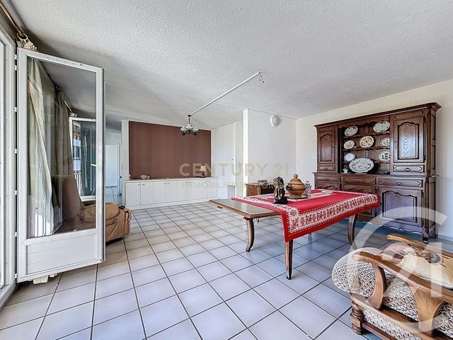 Appartement à vendre - 4 pièces - 103.86 m2 - BOURGOIN JALLIEU - 38 - RHONE-ALPES - Century 21 Immobilier Batigimm