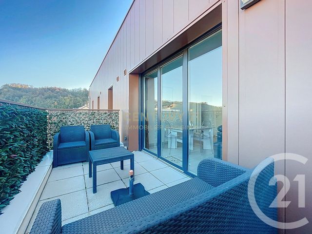 Appartement T2 à vendre - 2 pièces - 43.57 m2 - BOURGOIN JALLIEU - 38 - RHONE-ALPES - Century 21 Immobilier Batigimm