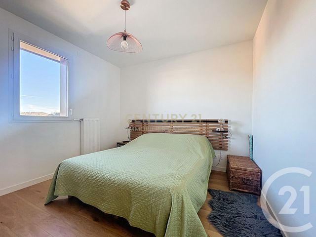 Appartement T2 à vendre - 2 pièces - 43.57 m2 - BOURGOIN JALLIEU - 38 - RHONE-ALPES - Century 21 Immobilier Batigimm