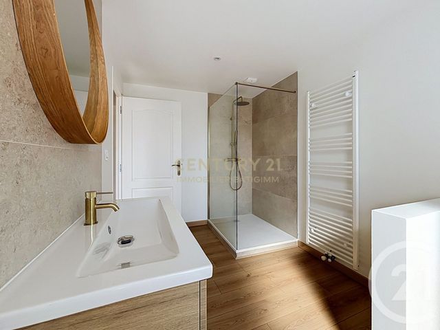 maison à vendre - 4 pièces - 111.8 m2 - BOURGOIN JALLIEU - 38 - RHONE-ALPES - Century 21 Immobilier Batigimm