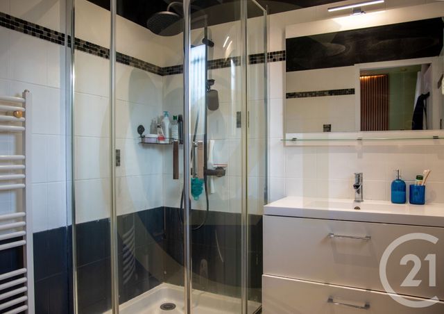 maison à vendre - 5 pièces - 123.0 m2 - BOURGOIN JALLIEU - 38 - RHONE-ALPES - Century 21 Immobilier Batigimm