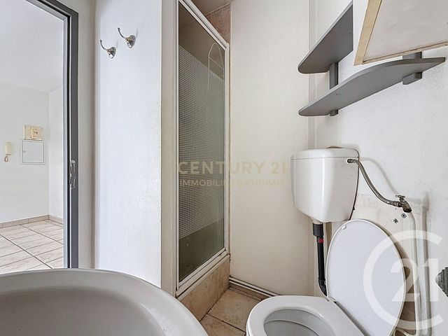 Appartement F2 bis à vendre - 2 pièces - 51.6 m2 - BOURGOIN JALLIEU - 38 - RHONE-ALPES - Century 21 Immobilier Batigimm