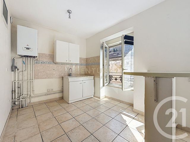 Appartement F2 bis à vendre - 2 pièces - 51.6 m2 - BOURGOIN JALLIEU - 38 - RHONE-ALPES - Century 21 Immobilier Batigimm