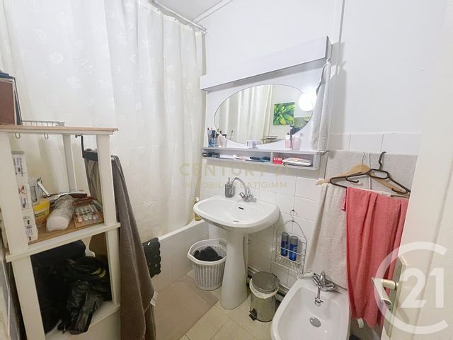 Appartement à vendre - 3 pièces - 70.0 m2 - LA TOUR DU PIN - 38 - RHONE-ALPES - Century 21 Immobilier Batigimm