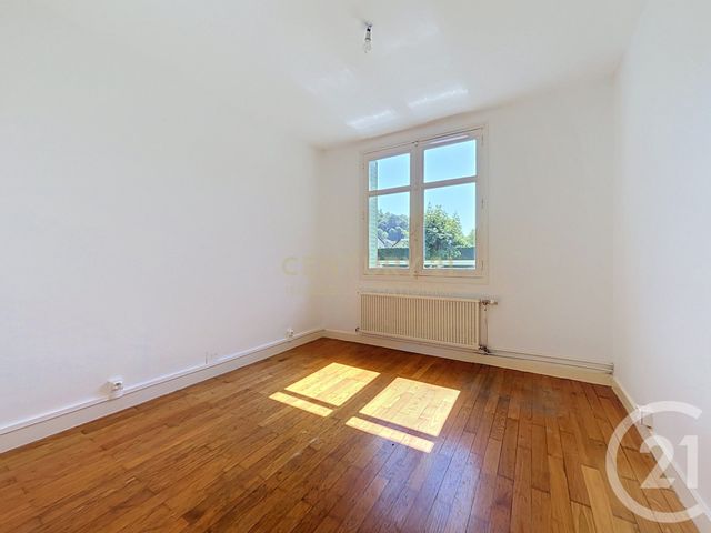 Appartement à vendre - 3 pièces - 70.0 m2 - LA TOUR DU PIN - 38 - RHONE-ALPES - Century 21 Immobilier Batigimm