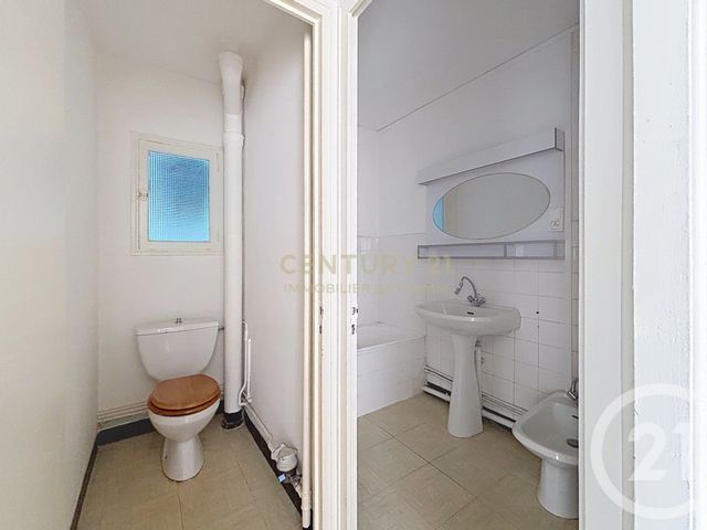 Appartement à vendre - 3 pièces - 70.0 m2 - LA TOUR DU PIN - 38 - RHONE-ALPES - Century 21 Immobilier Batigimm
