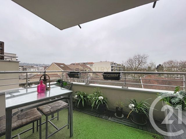 Appartement T3 à vendre - 3 pièces - 59.35 m2 - BOURGOIN JALLIEU - 38 - RHONE-ALPES - Century 21 Immobilier Batigimm