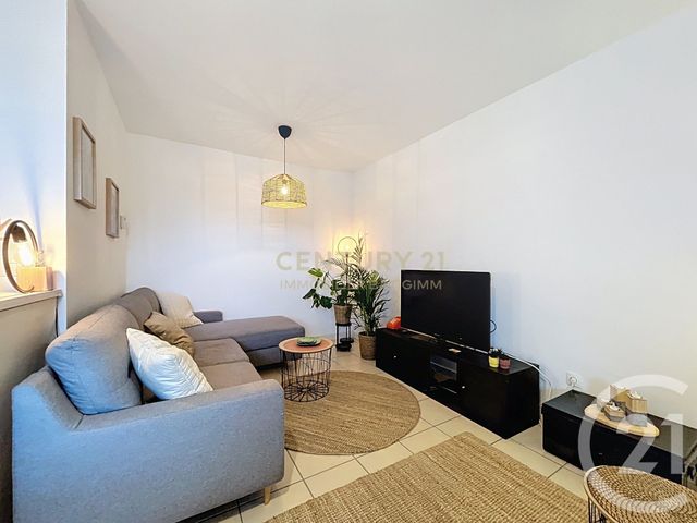 Appartement T3 à vendre - 3 pièces - 59.35 m2 - BOURGOIN JALLIEU - 38 - RHONE-ALPES - Century 21 Immobilier Batigimm