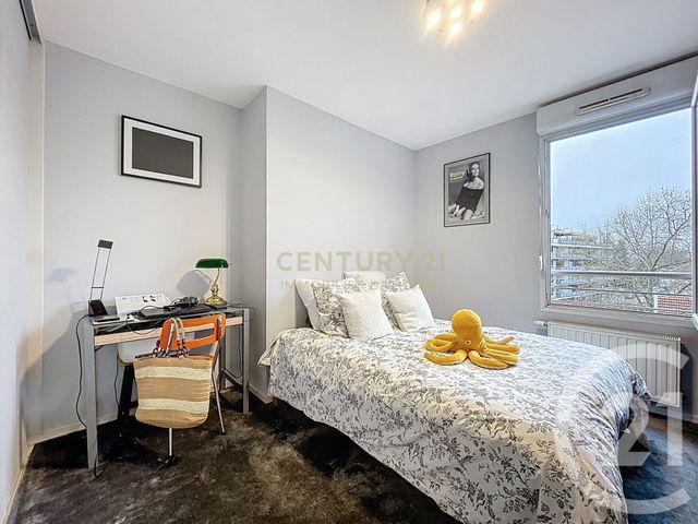 Appartement T3 à vendre - 3 pièces - 59.35 m2 - BOURGOIN JALLIEU - 38 - RHONE-ALPES - Century 21 Immobilier Batigimm