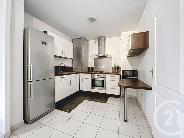 Appartement T2 à vendre - 2 pièces - 53.16 m2 - BOURGOIN JALLIEU - 38 - RHONE-ALPES - Century 21 Immobilier Batigimm