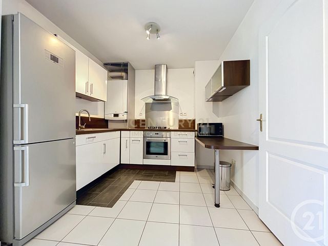 Appartement T2 à vendre - 2 pièces - 53.16 m2 - BOURGOIN JALLIEU - 38 - RHONE-ALPES - Century 21 Immobilier Batigimm