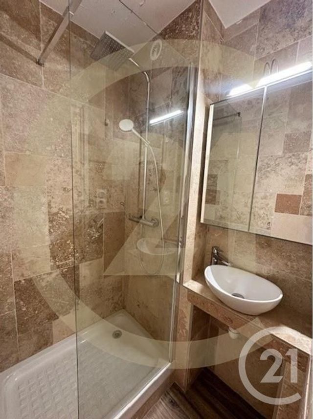 Appartement T3 à louer - 3 pièces - 44.73 m2 - BOURGOIN JALLIEU - 38 - RHONE-ALPES - Century 21 Immobilier Batigimm