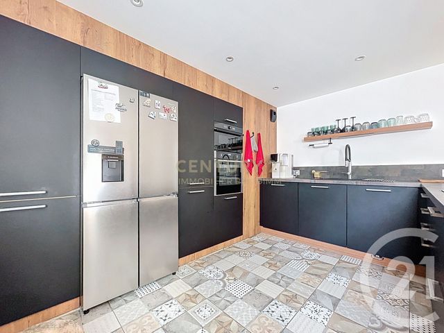 Appartement T3 à vendre - 3 pièces - 89.24 m2 - BOURGOIN JALLIEU - 38 - RHONE-ALPES - Century 21 Immobilier Batigimm