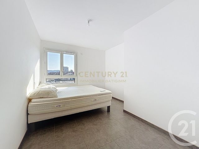 Appartement à vendre - 4 pièces - 85.74 m2 - BOURGOIN JALLIEU - 38 - RHONE-ALPES - Century 21 Immobilier Batigimm