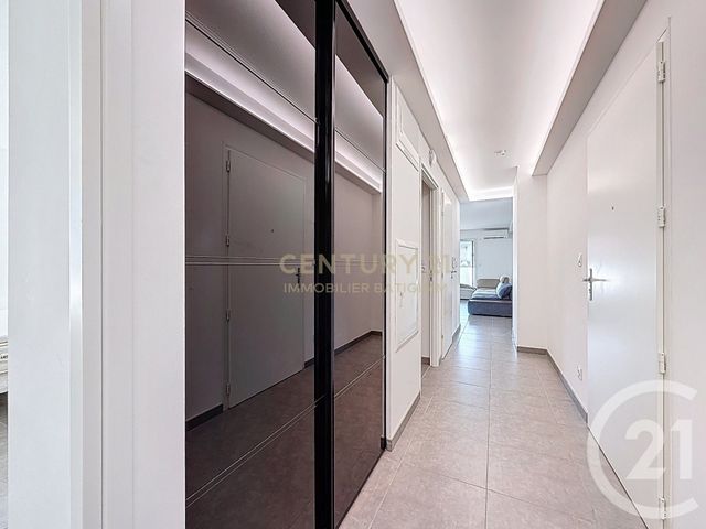 Appartement à vendre - 4 pièces - 85.74 m2 - BOURGOIN JALLIEU - 38 - RHONE-ALPES - Century 21 Immobilier Batigimm