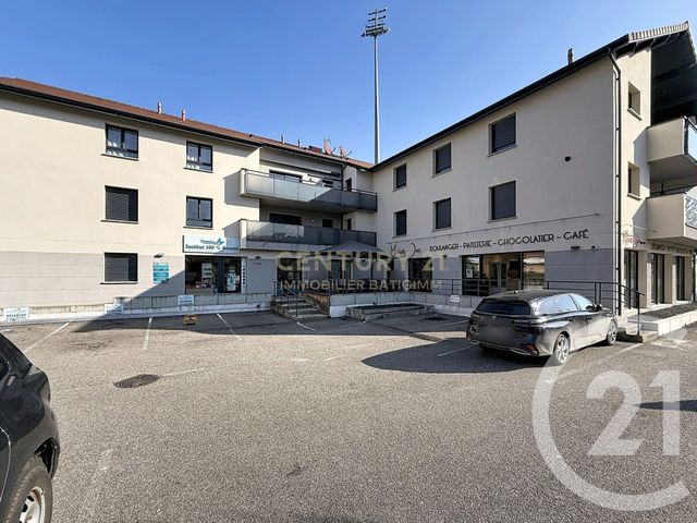 Appartement à vendre - 4 pièces - 85.74 m2 - BOURGOIN JALLIEU - 38 - RHONE-ALPES - Century 21 Immobilier Batigimm