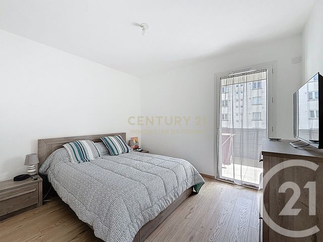 Appartement T2 à vendre - 2 pièces - 38.25 m2 - BOURGOIN JALLIEU - 38 - RHONE-ALPES - Century 21 Immobilier Batigimm