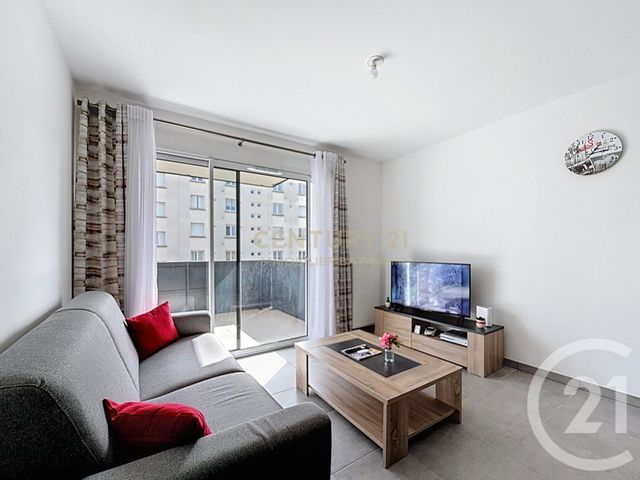 Appartement T2 à vendre - 2 pièces - 38.25 m2 - BOURGOIN JALLIEU - 38 - RHONE-ALPES - Century 21 Immobilier Batigimm