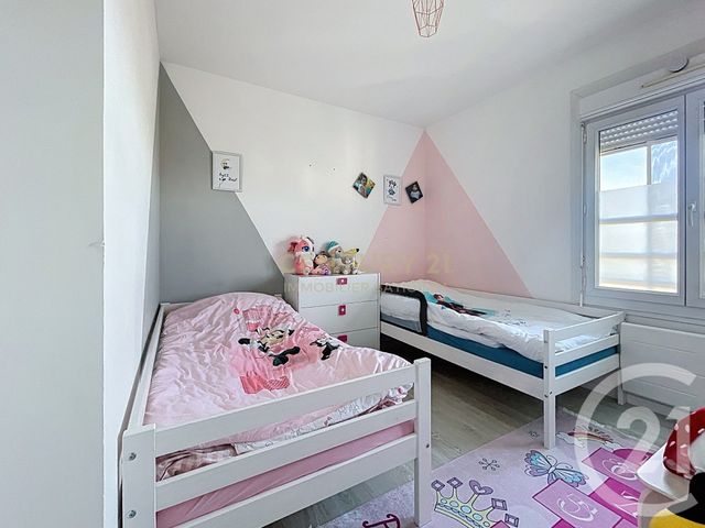 Appartement T4 à vendre - 4 pièces - 95.0 m2 - VILLEFONTAINE - 38 - RHONE-ALPES - Century 21 Immobilier Batigimm