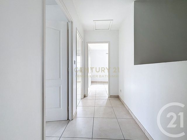 maison à louer - 4 pièces - 98.5 m2 - BOURGOIN JALLIEU - 38 - RHONE-ALPES - Century 21 Immobilier Batigimm