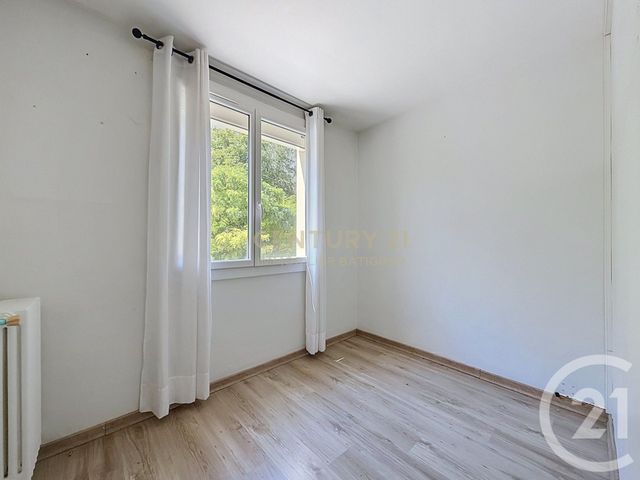 Appartement T3 à vendre - 4 pièces - 67.5 m2 - BOURGOIN JALLIEU - 38 - RHONE-ALPES - Century 21 Immobilier Batigimm