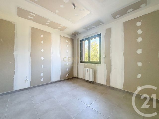 maison à vendre - 5 pièces - 94.37 m2 - LES AVENIERES VEYRINS THUELLIN - 38 - RHONE-ALPES - Century 21 Immobilier Batigimm