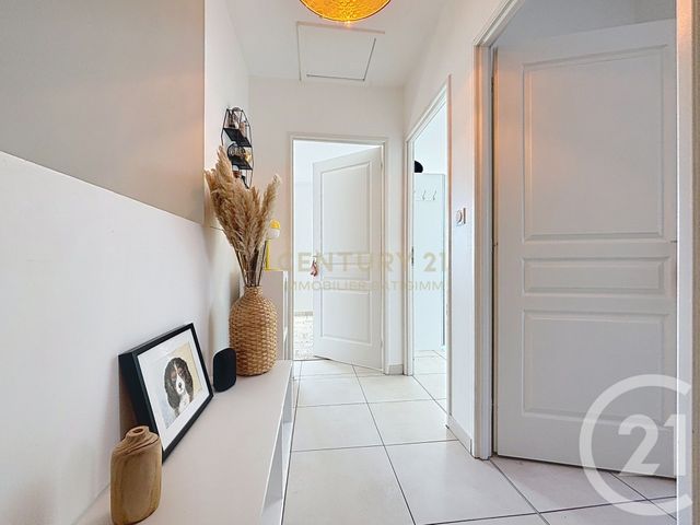 maison à louer - 4 pièces - 100.0 m2 - BOURGOIN JALLIEU - 38 - RHONE-ALPES - Century 21 Immobilier Batigimm