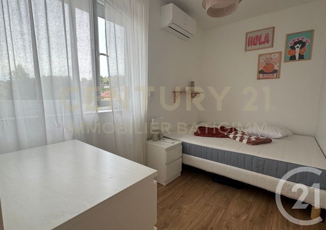 Appartement T2 à louer - 2 pièces - 38.48 m2 - NIVOLAS VERMELLE - 38 - RHONE-ALPES - Century 21 Immobilier Batigimm