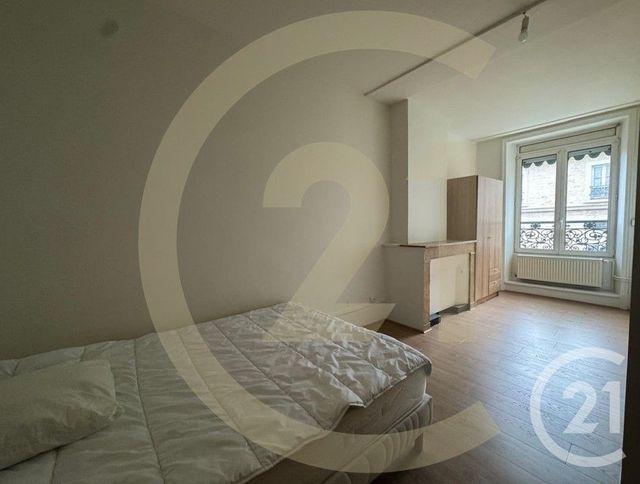 Appartement Studio à louer - 1 pièce - 20.0 m2 - BOURGOIN JALLIEU - 38 - RHONE-ALPES - Century 21 Immobilier Batigimm