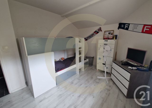 maison à louer - 5 pièces - 120.0 m2 - NIVOLAS VERMELLE - 38 - RHONE-ALPES - Century 21 Immobilier Batigimm